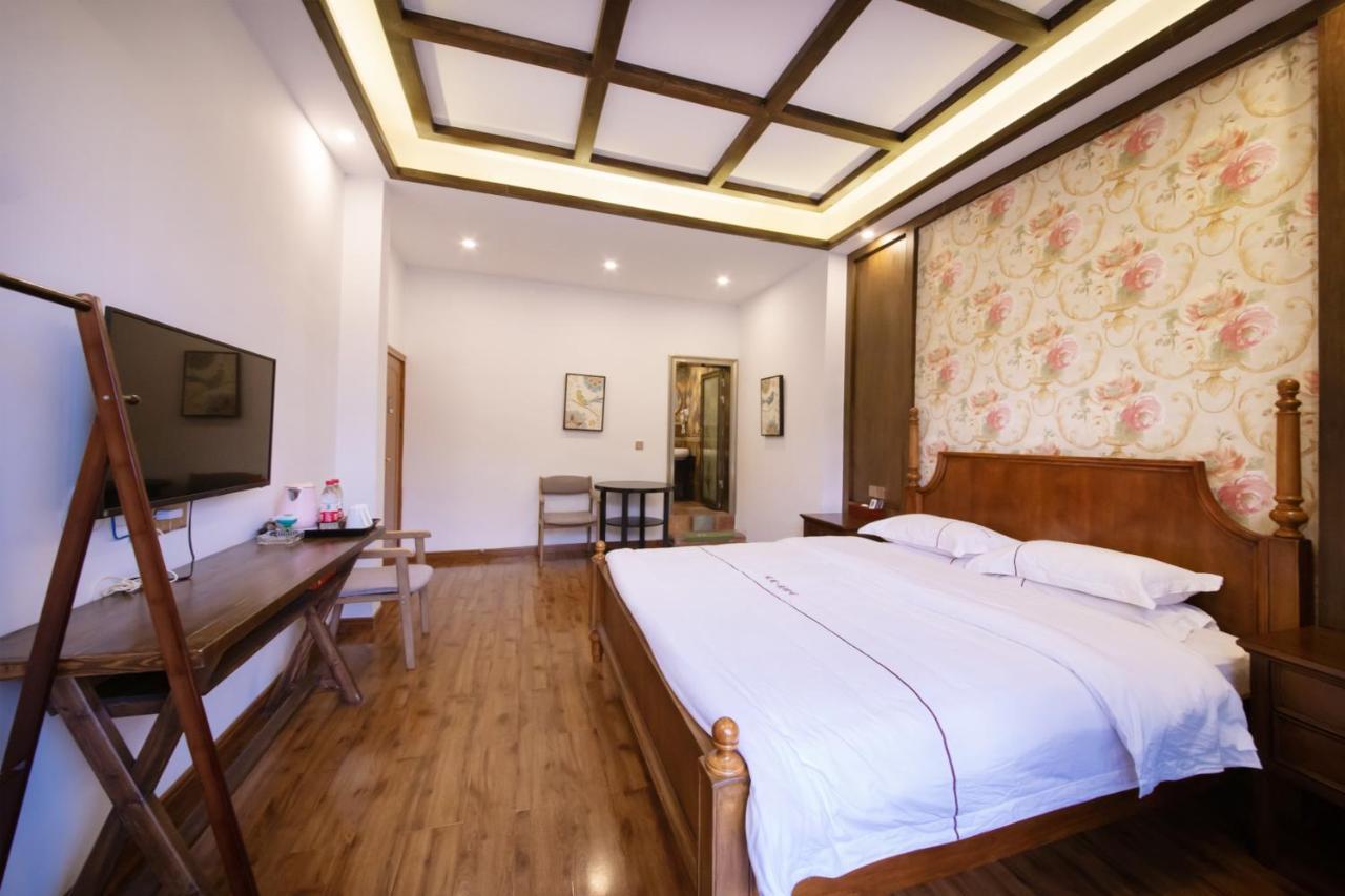 Fenghuang Slowly Time Inn Kültér fotó